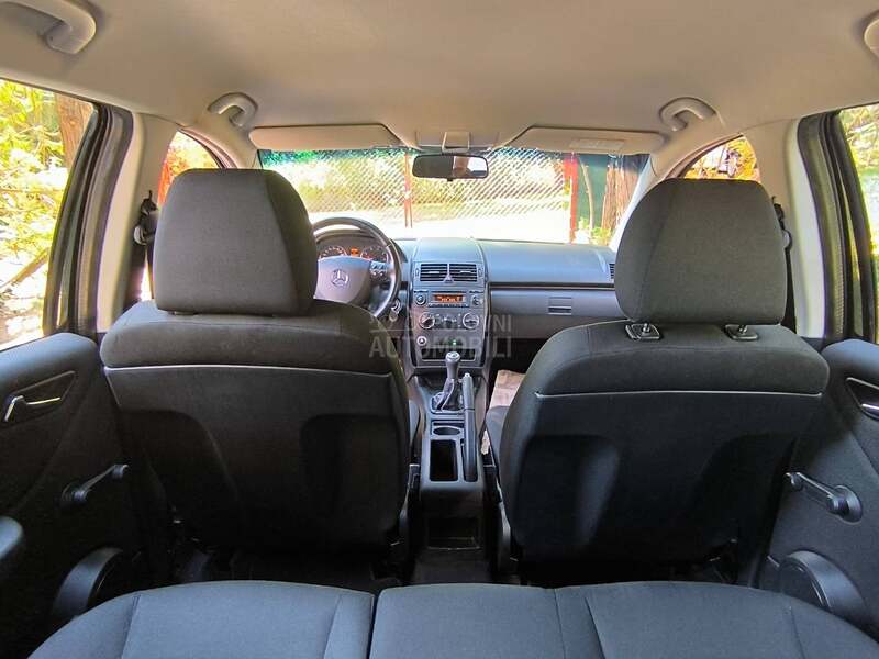 Mercedes Benz A 160 1.6 TNG Novo