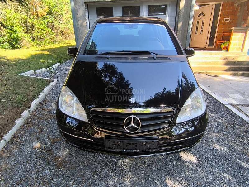 Mercedes Benz A 160 1.6 TNG Novo
