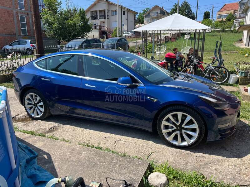 Tesla Model 3 Dual Motor