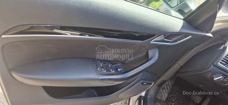 Audi Q3 2.0tdi s line