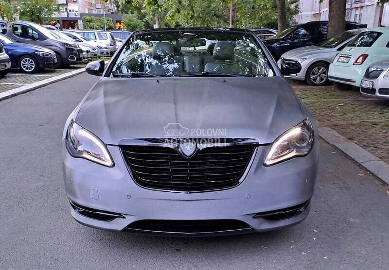 Chrysler 200C 1/1