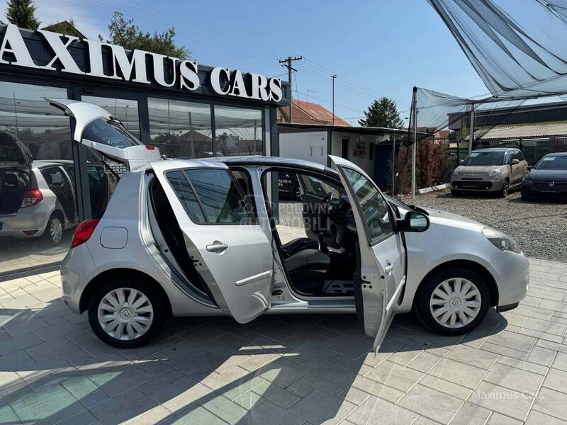 Renault Clio 1.5 DCI