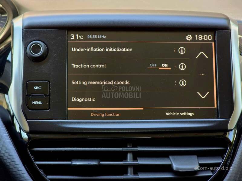 Peugeot 2008 1.2 ACTIVE A/T
