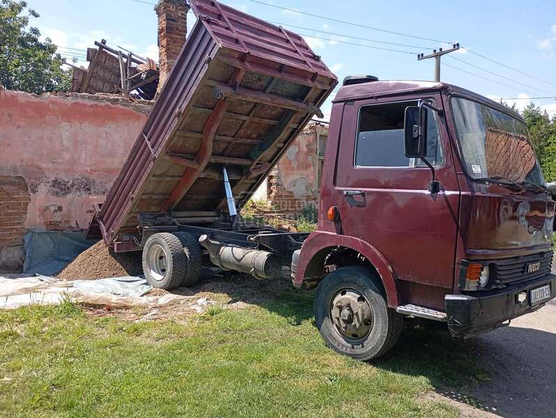 Zastava B kategorija 100 konja