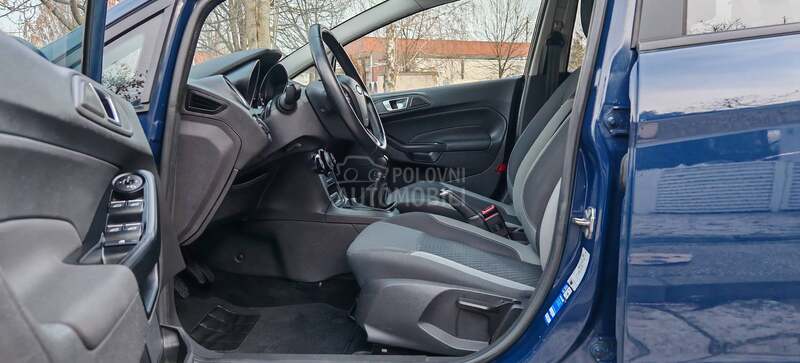 Ford Fiesta TITANIUM