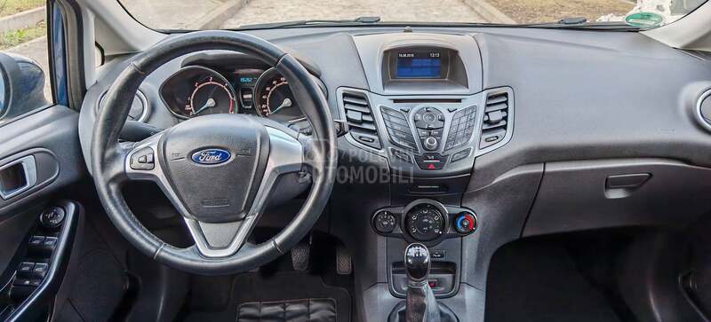 Ford Fiesta TITANIUM