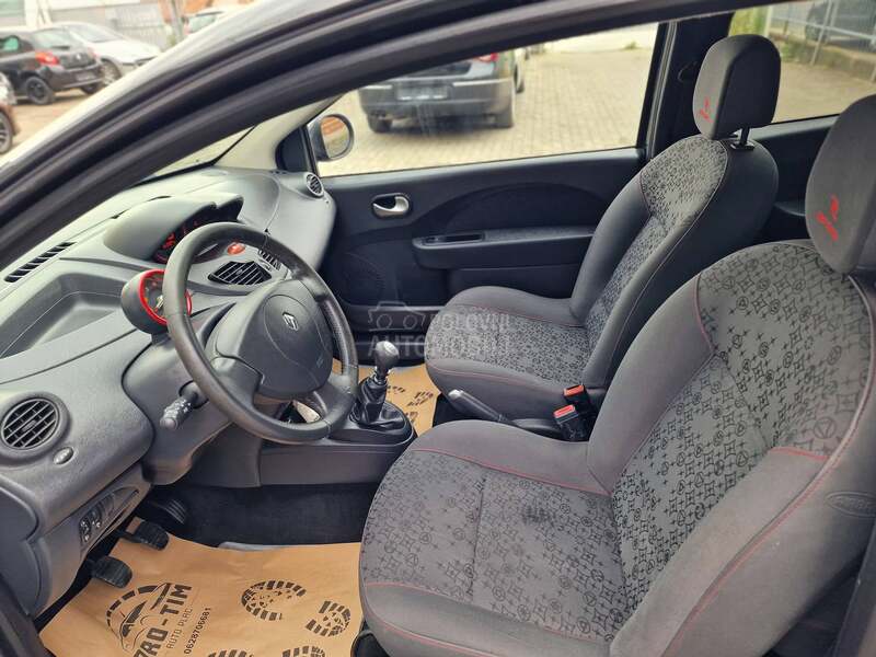 Renault Twingo RIP.CURL1.2