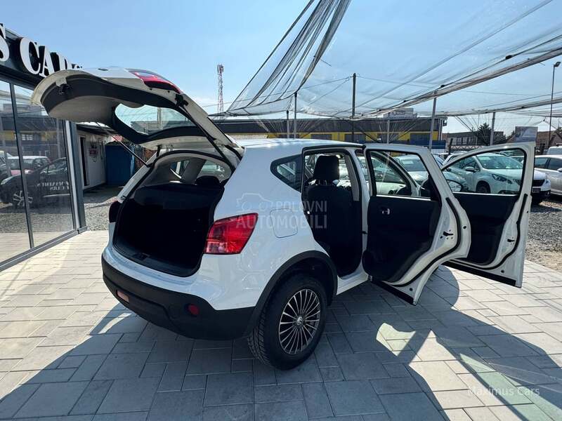 Nissan Qashqai 1.5 DCI