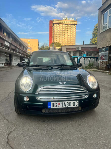 MINI Cooper 