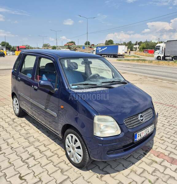 Opel Agila 1.0