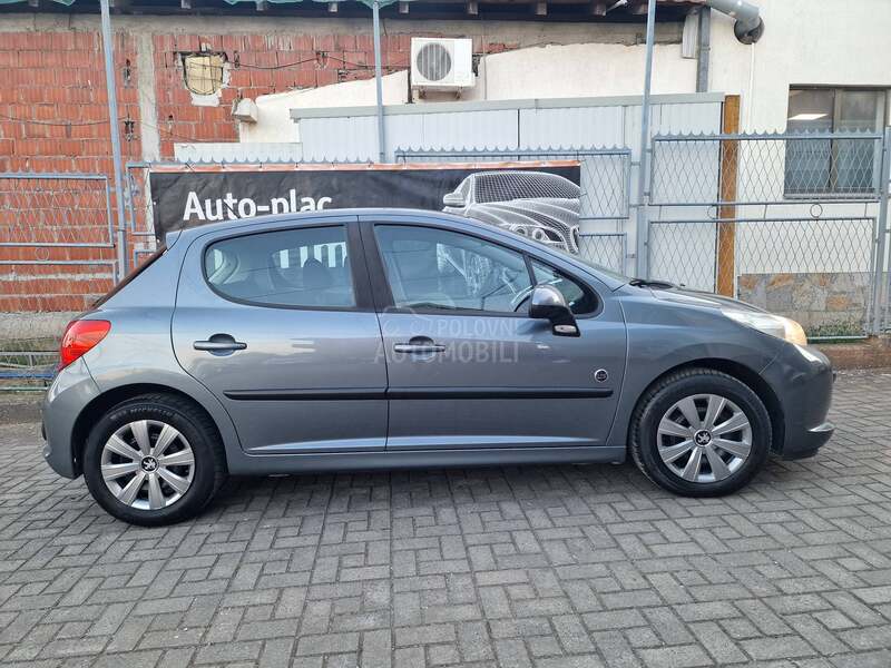 Peugeot 207 1.6hdi