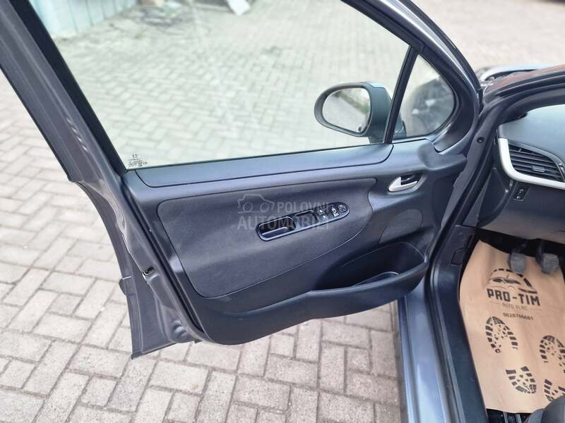 Peugeot 207 1.6hdi