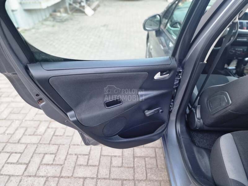 Peugeot 207 1.6hdi