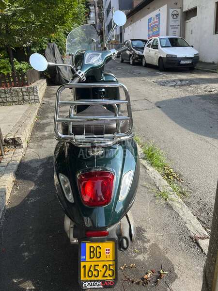Vespa Primavera Touring 4T