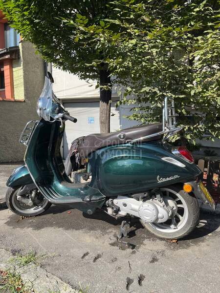 Vespa Primavera Touring 4T