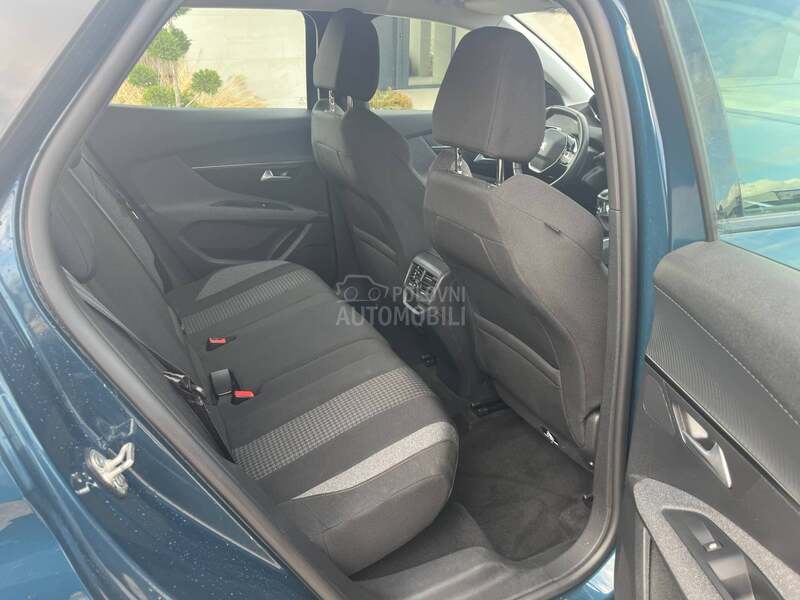 Peugeot 3008 1.5HDI BEZ OŠTEĆENJA
