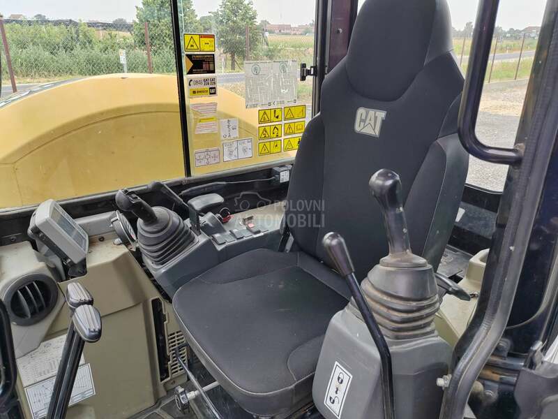 CAT 303.5 E