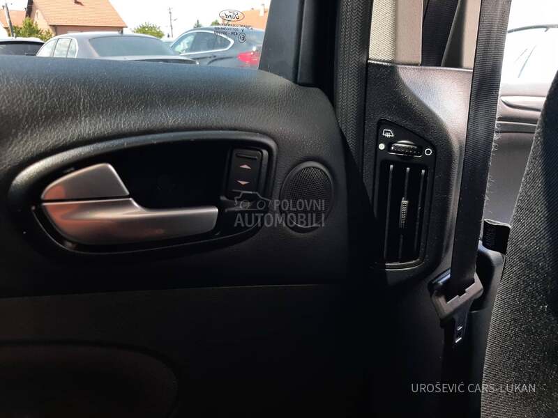 Ford S-Max 2.0 TDCI 7 Mesta CH