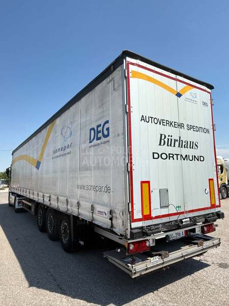 Schmitz CARGOBULL