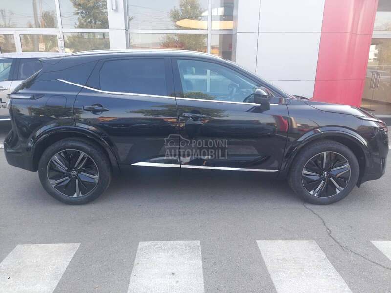 Nissan Qashqai 1.3CVT 158 4WD TEKNA