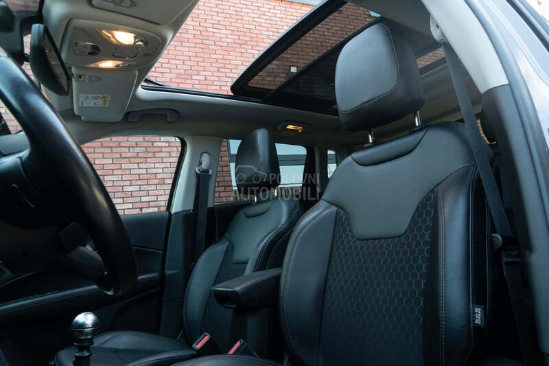 Jeep Compass 1.6 MultiJet