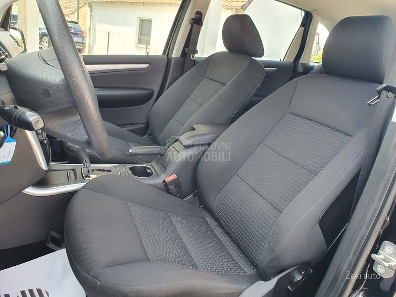 Mercedes Benz B 180 CH