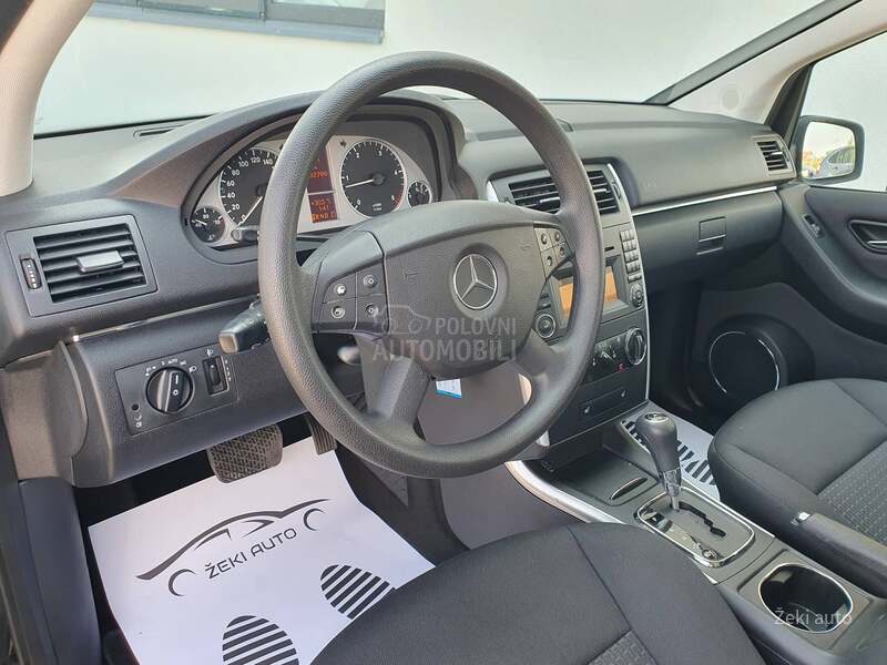 Mercedes Benz B 180 CH