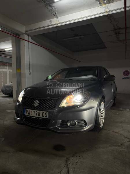 Suzuki Kizashi 2.4 SPORT
