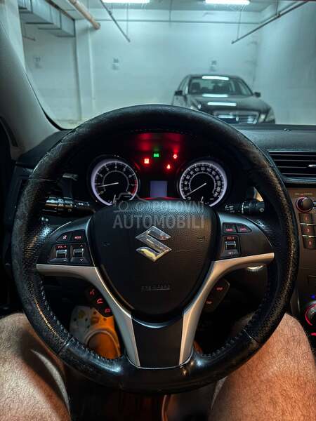 Suzuki Kizashi 2.4 SPORT