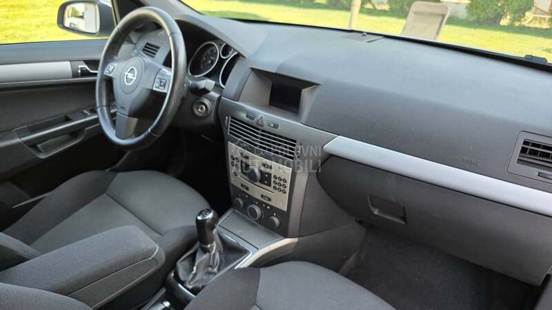 Opel Astra H 1,9CDTI