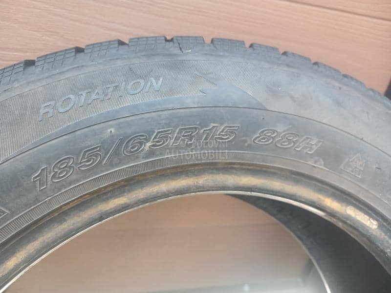 Goodride 185/65 R15 Zimska