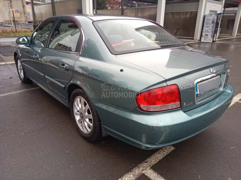 Hyundai Sonata 