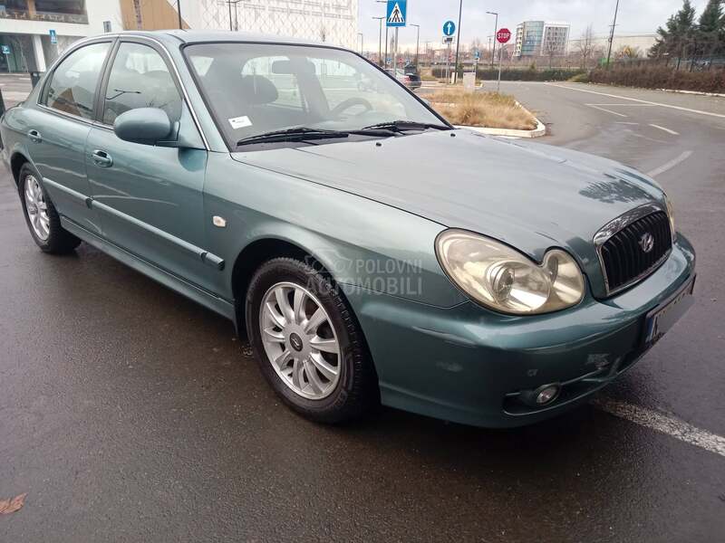 Hyundai Sonata 
