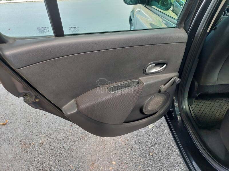 Renault Clio 1.2 P.lin