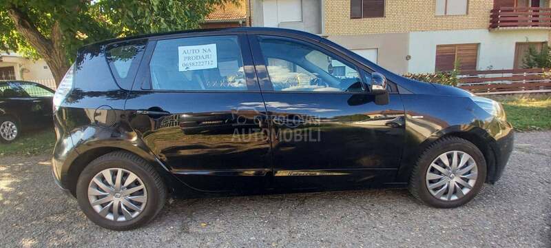 Renault Scenic 1.2