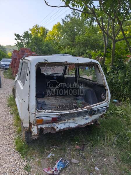 Lada Niva 1.6