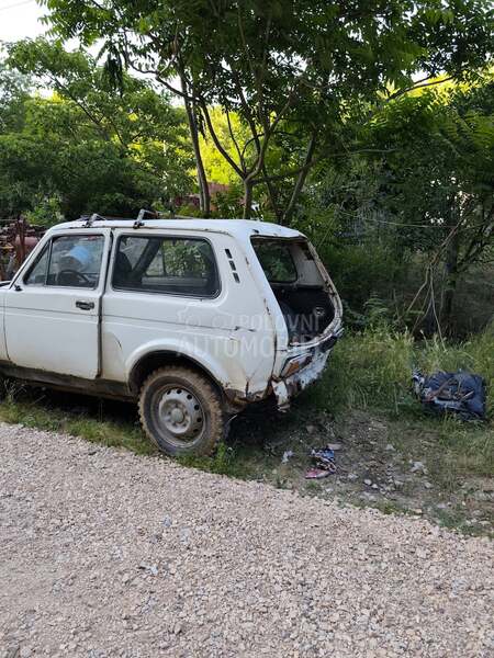 Lada Niva 1.6