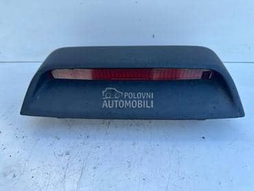 Srednje stop svetlo za Mazda 6