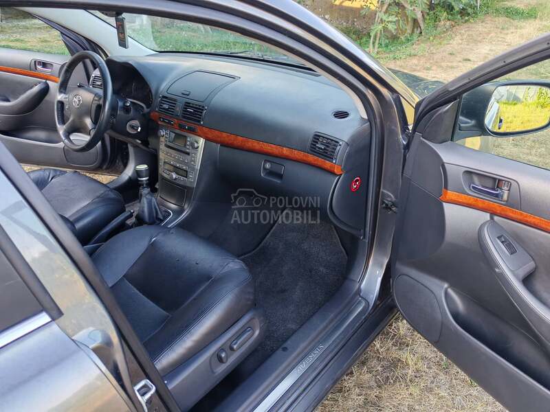 Toyota Avensis 2,0 D-4D