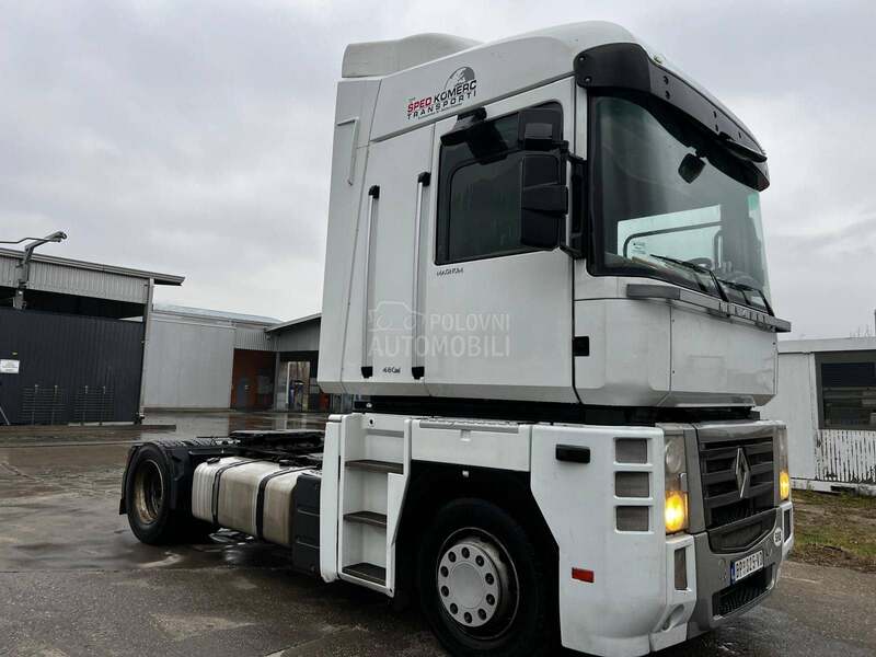 Renault MAGNUM