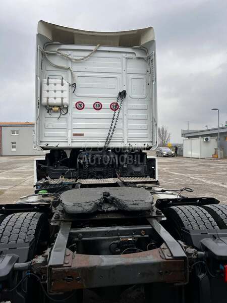 Renault MAGNUM