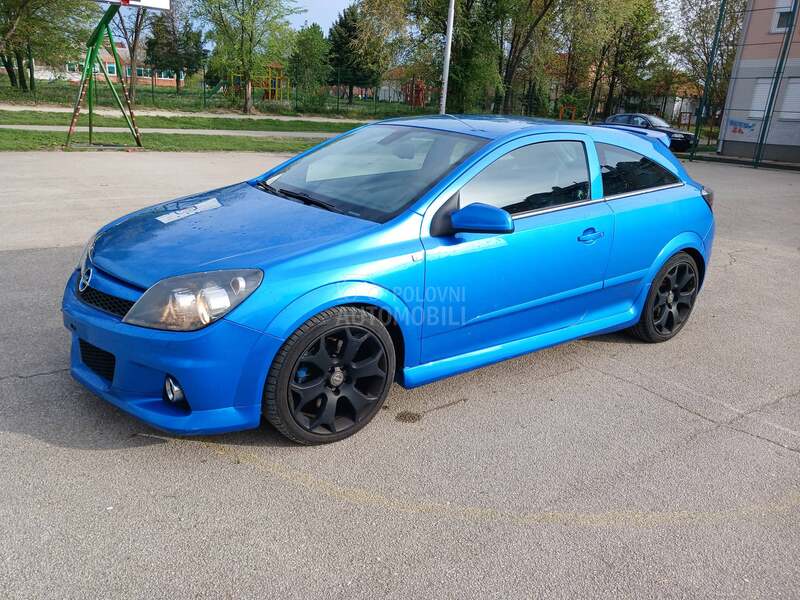 Opel Astra H 