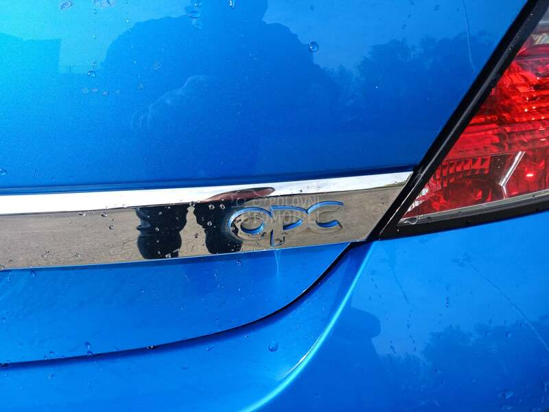 Opel Astra H 