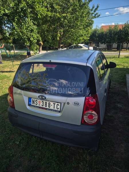 Kia Picanto 1.0