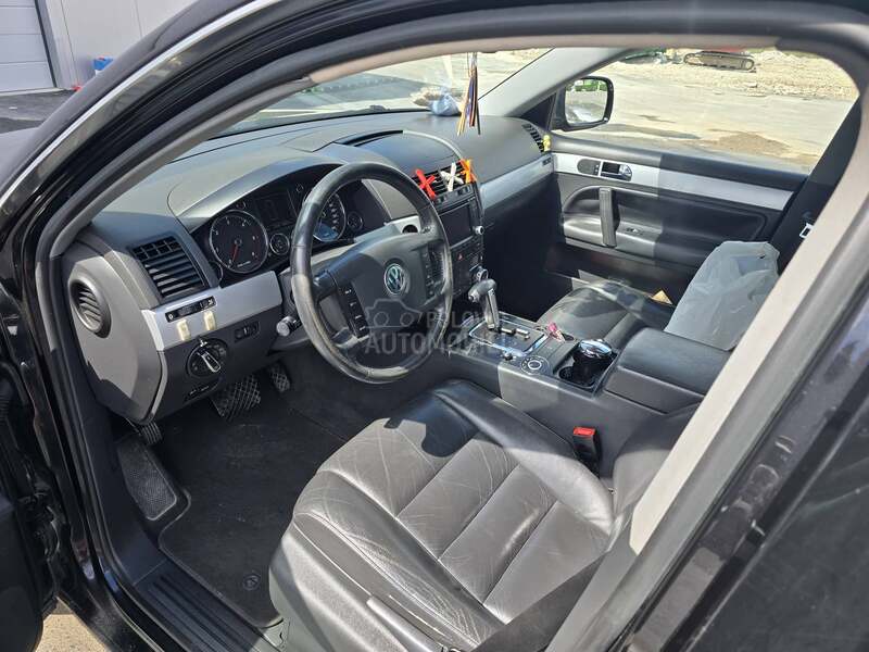 Volkswagen Touareg 3.0tdi