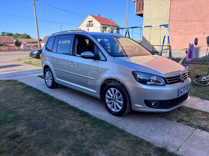 Volkswagen Touran 2.0 TDI NAV