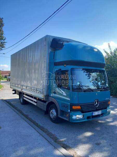 Mercedes Benz atego 815