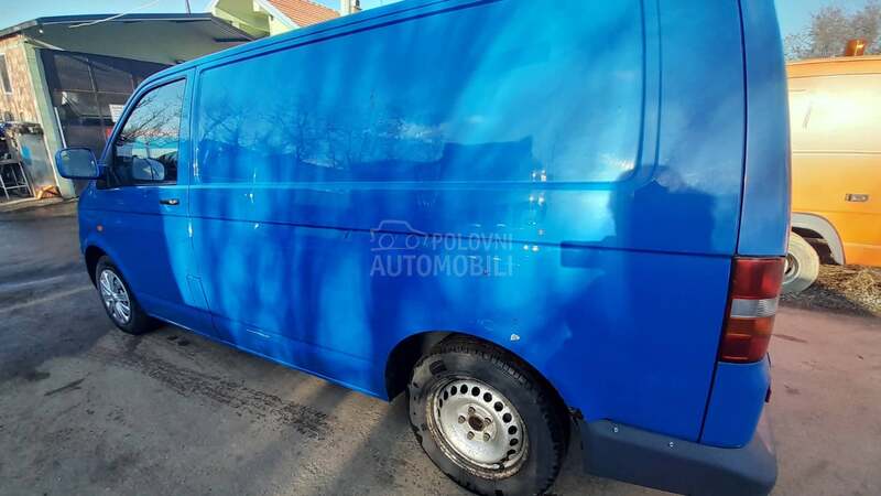 Volkswagen Transporter T5 1.9