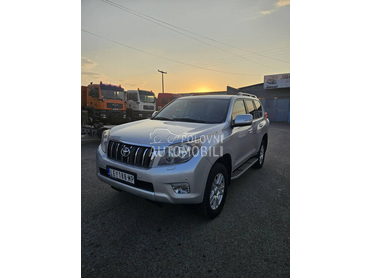 Toyota Land Cruiser 3.0  7sedista