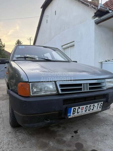 Fiat Uno 